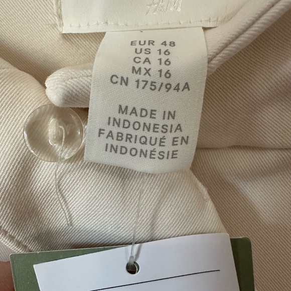 H&M Trousers, Size 16 (fits more like 14) 3/$25 - Picture 4 of 4